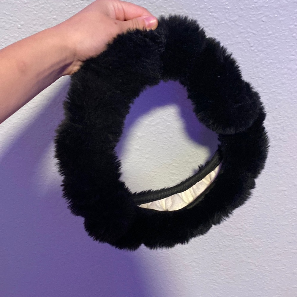 fluffy steering wheel cover
